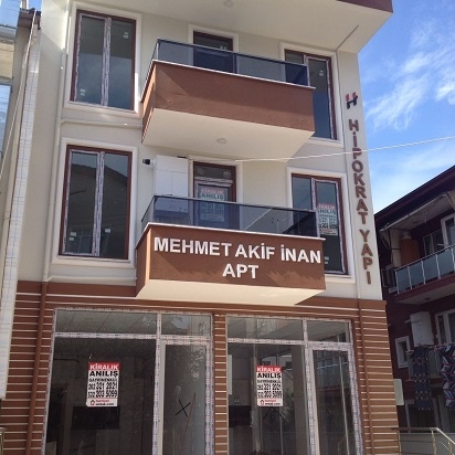 Mehmet Akif İnan apartmanı